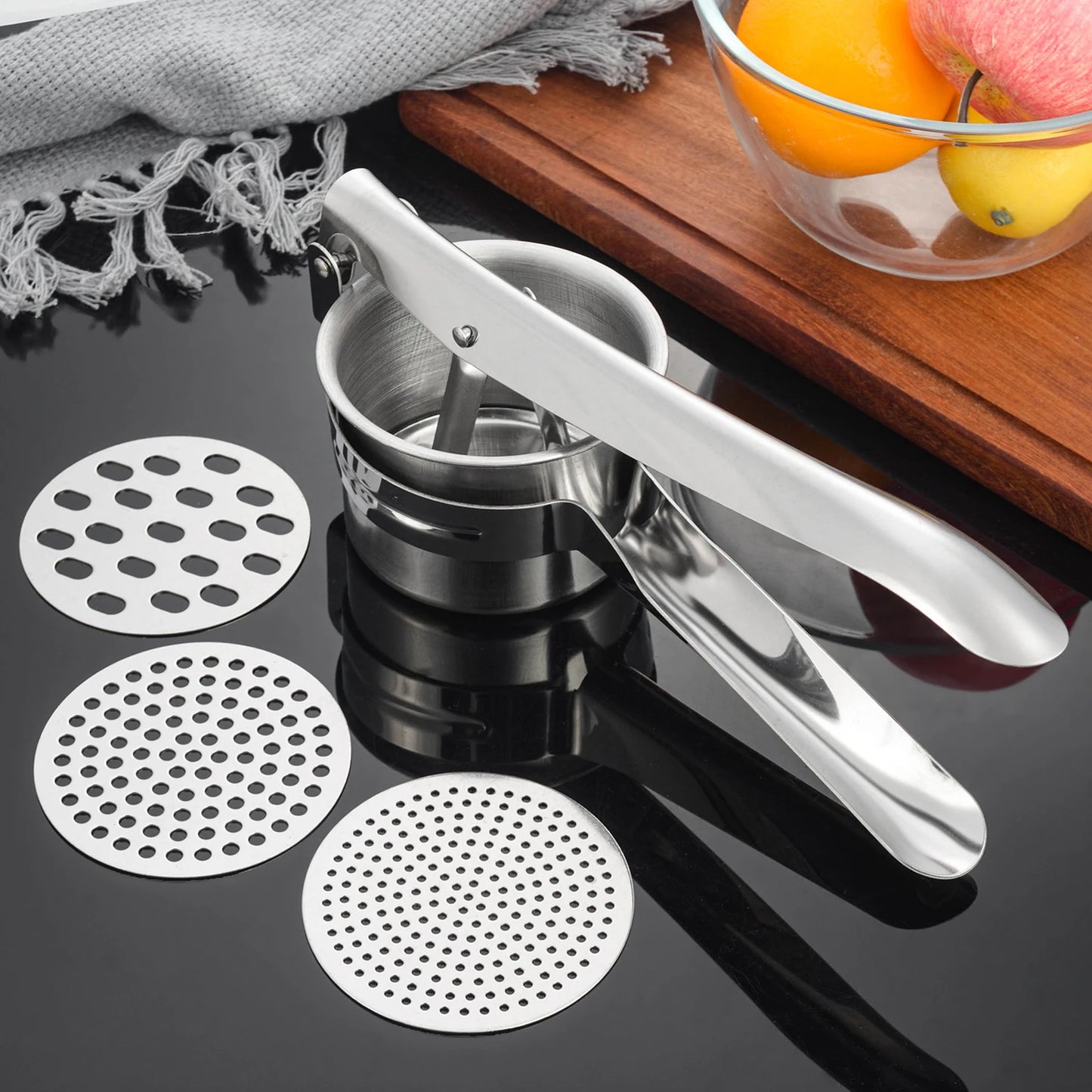 Ricer Stainless Steel Kitchen tool for Masked Potatoes with 3 Interchangeable Discs
